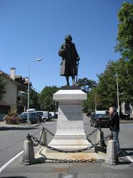 Statue de Voltaire à Ferney-Voltaire