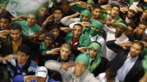 tripoli-6-mars-2011-de-jeunes-libyens-soutiennent-lindependance-de-leur-pays